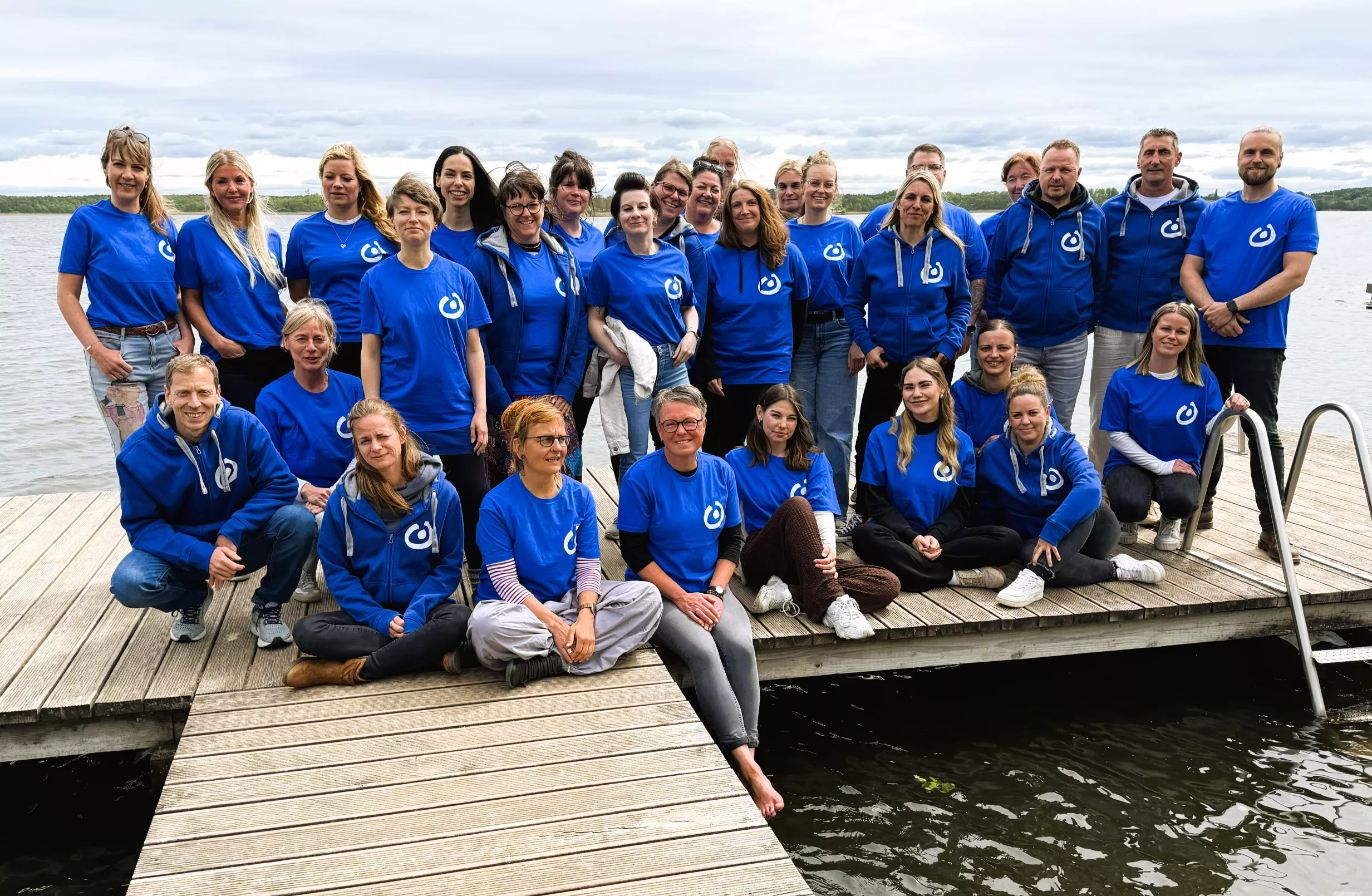 Unser multiprofessionelles Team arbeitet interdisziplinär zusammen und verbindet fachliche Kompetenz mit dem gemeinsamen Ziel, Menschen mit Autismus Spektrum Störung individuell und ganzheitlich zu begleiten. 
